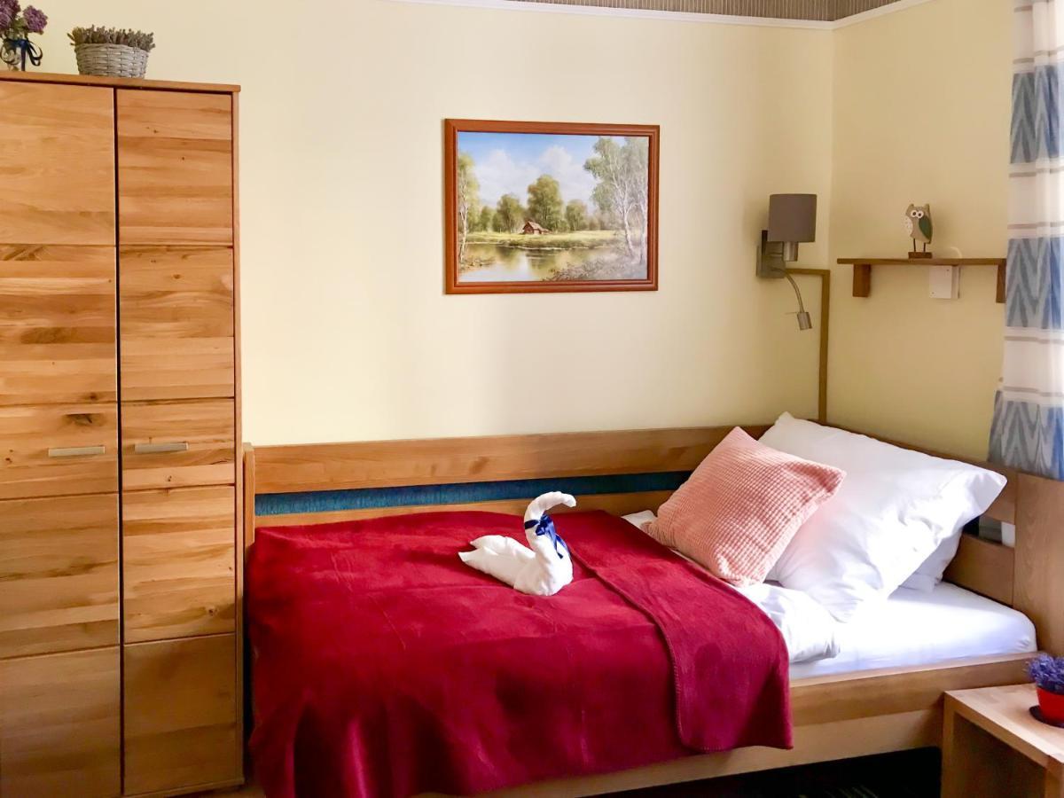 Golden Wood Apartments Пльзень Экстерьер фото